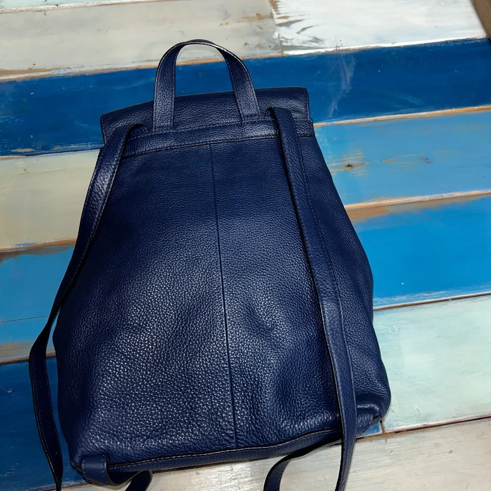 Kate Spade Wilder Grey Street Large Pebble Backpack - Picture 4 of 7